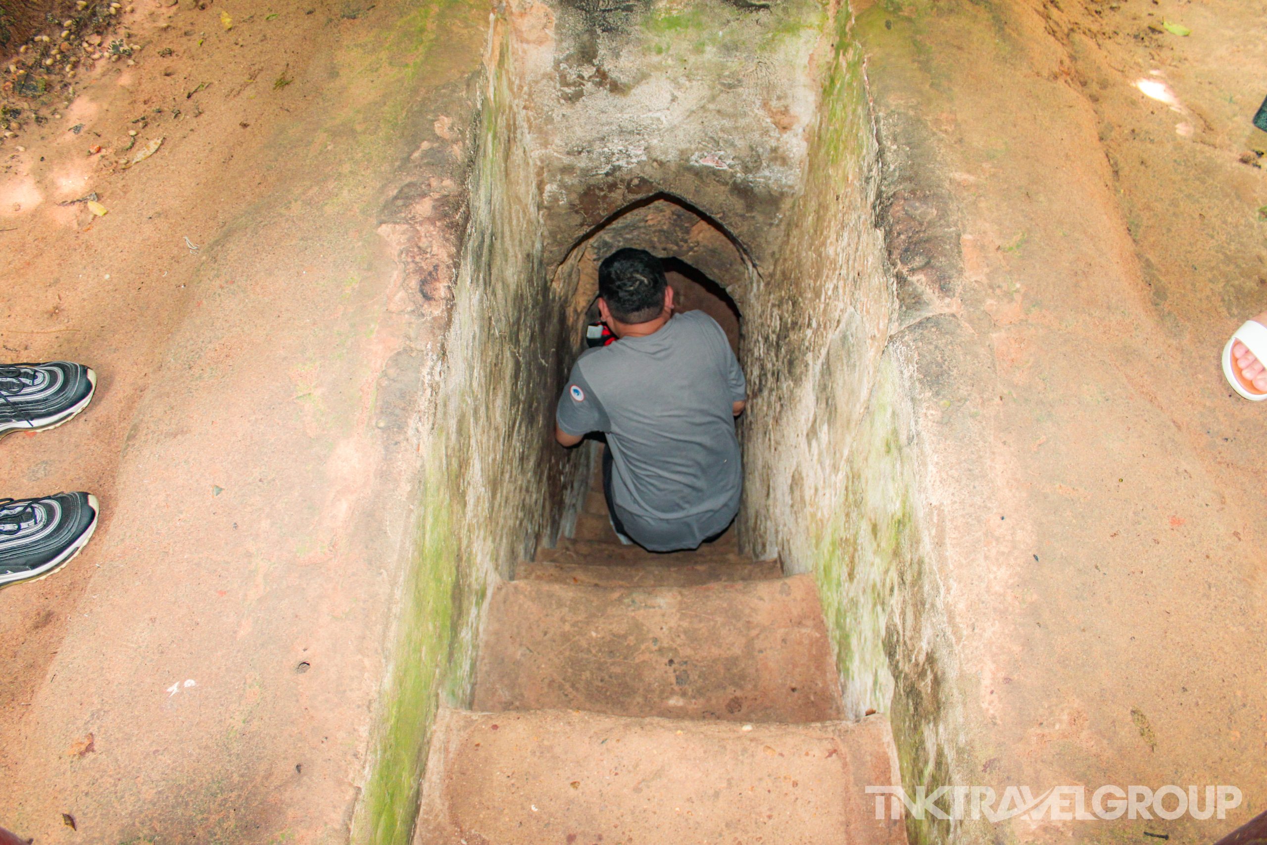 Exploring the Cu Chi Tunnels in Vietnam A Journey Through History and Resilience